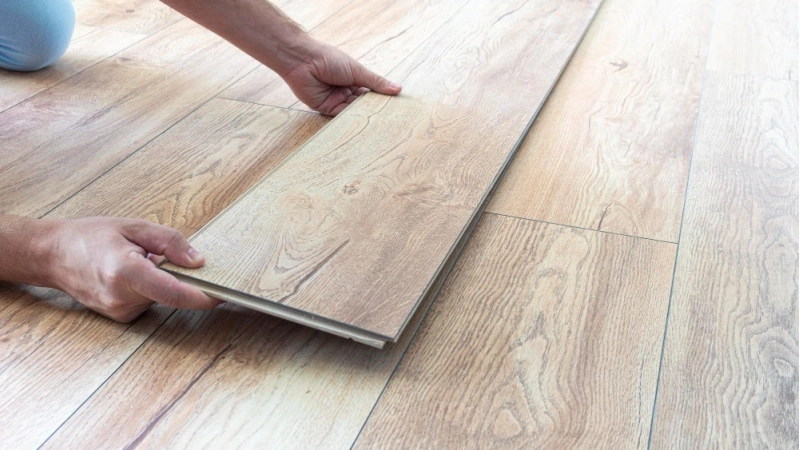 Wybór idealnych paneli podłogowych - Porównanie paneli wi