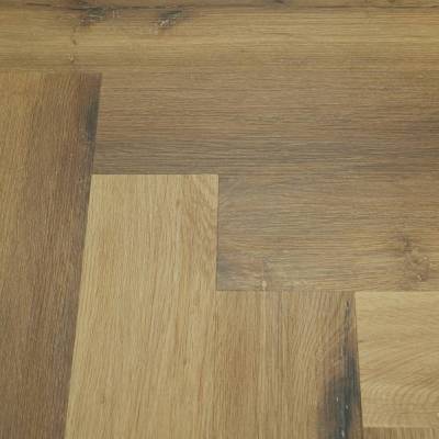 Panele winylowe SPC ze zintegrowanym podkładem Jodełka Delux PAN000367  Klasa 34 6 mm