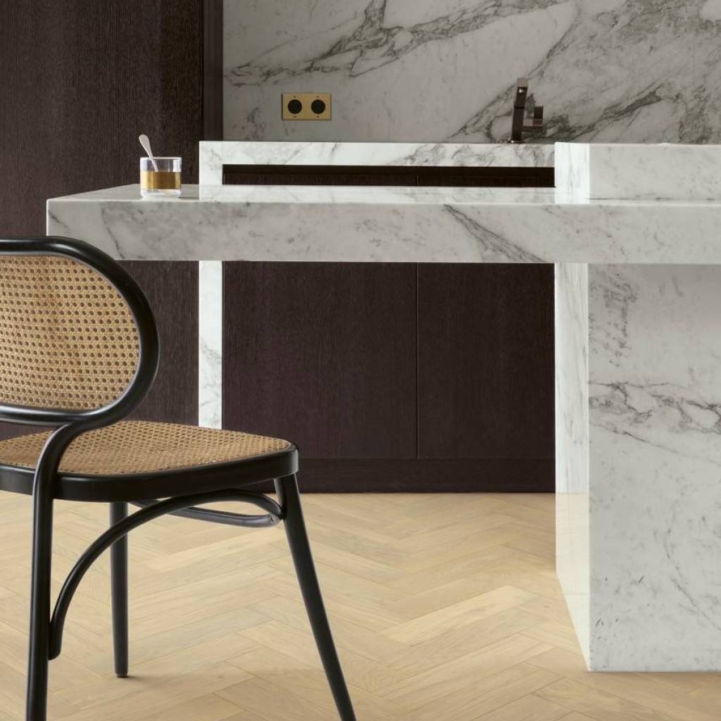 QUICK-STEP Jodełka Dąb Creamy Extra Matt DIS4856S 13.5 mm, 400090007