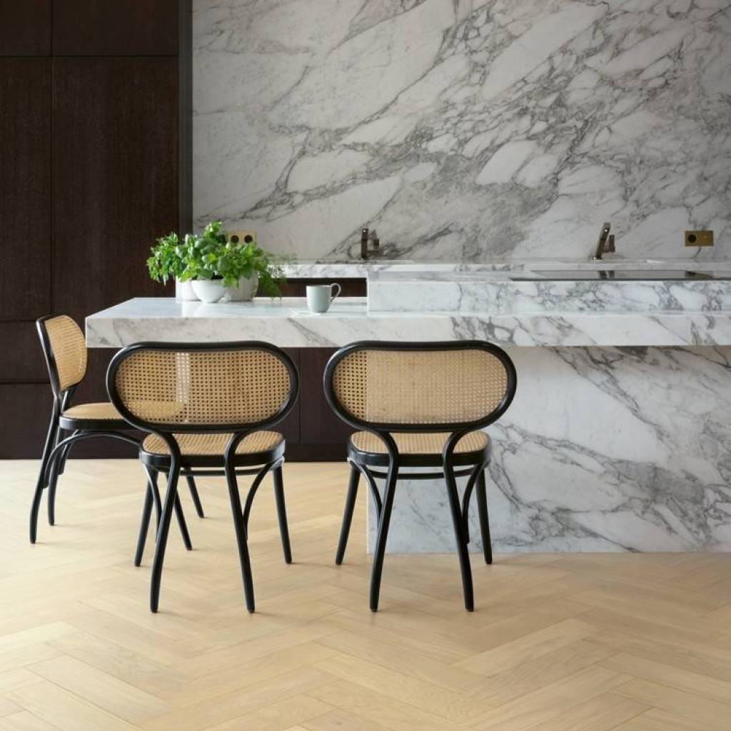 QUICK-STEP Jodełka Dąb Creamy Extra Matt DIS4856S 13.5 mm, 400090007